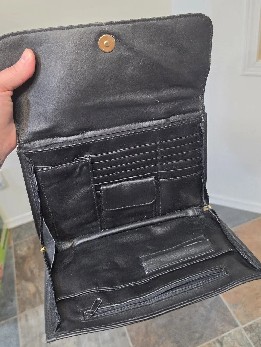 Vintage Rosetti Black Faux Leather Satchel/Crossbody Bag - MSRP $80